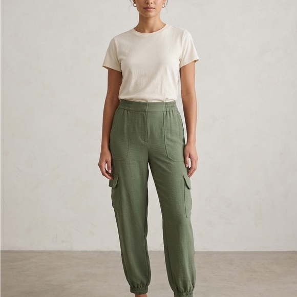 sofia by sofia vergara Pants - Olive Cargo Jogger Pants NWOT